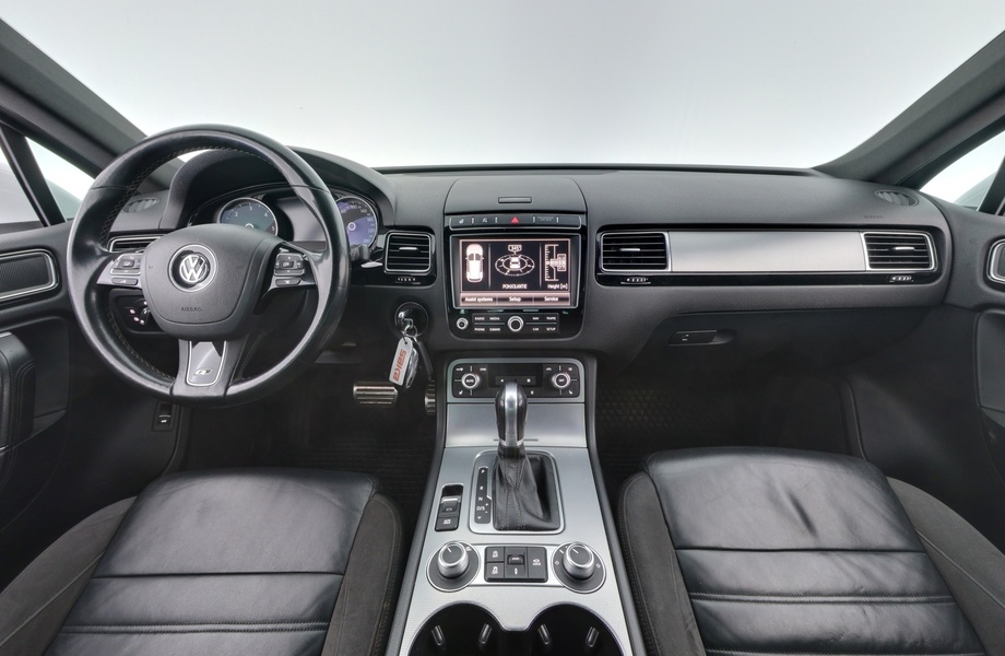 Volkswagen Touareg vaihtoauto