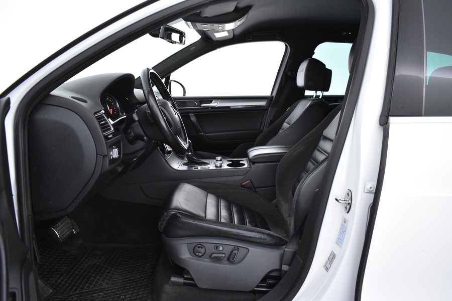 Volkswagen Touareg vaihtoauto