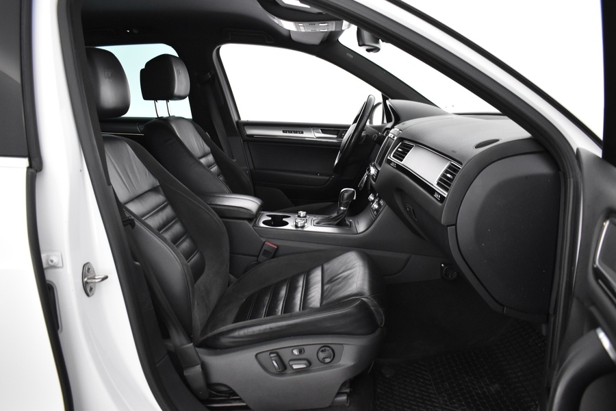 Volkswagen Touareg vaihtoauto