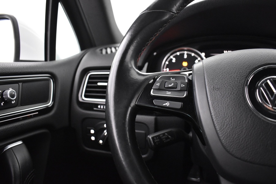 Volkswagen Touareg vaihtoauto