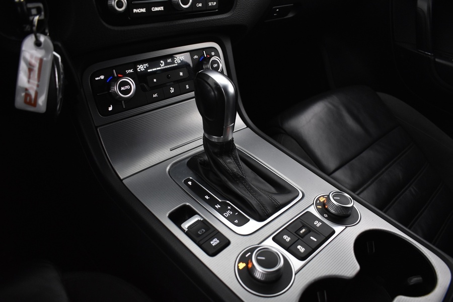 Volkswagen Touareg vaihtoauto