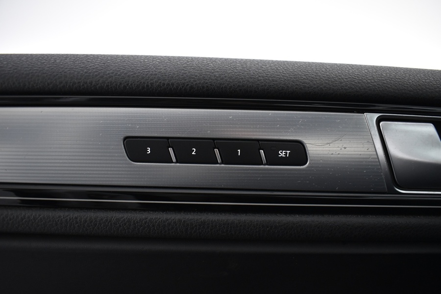 Volkswagen Touareg vaihtoauto