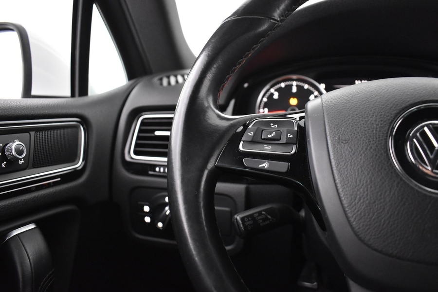 Volkswagen Touareg vaihtoauto