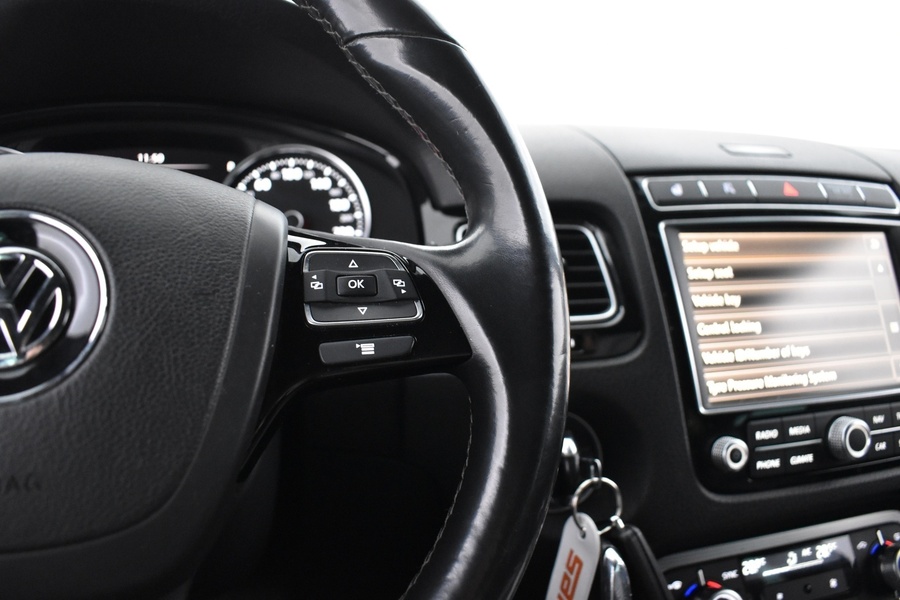 Volkswagen Touareg vaihtoauto