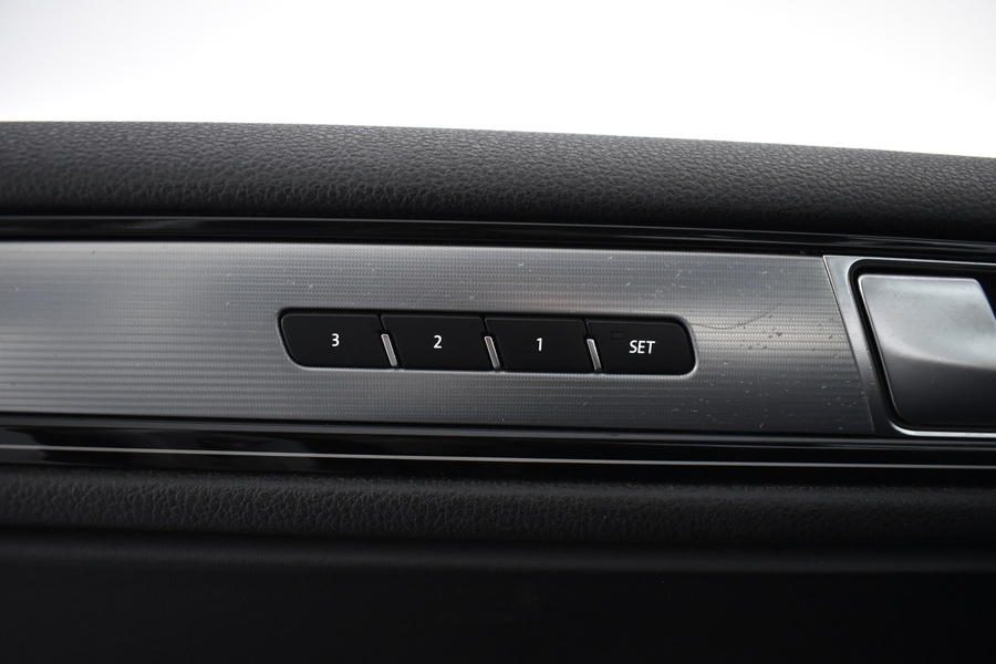 Volkswagen Touareg vaihtoauto