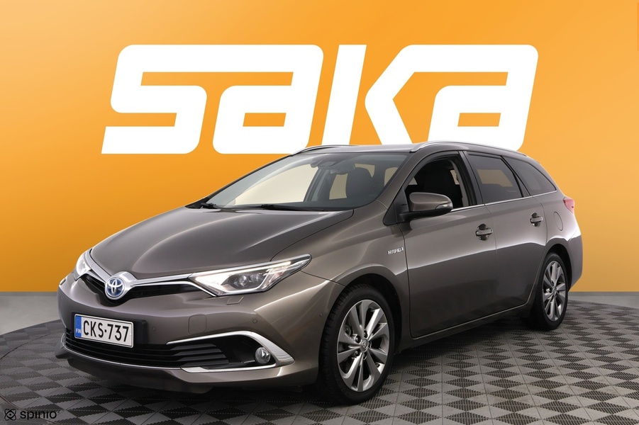 Toyota Auris vaihtoauto