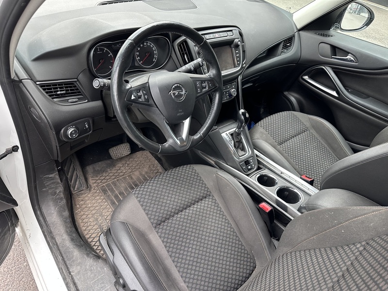 Opel Zafira vaihtoauto