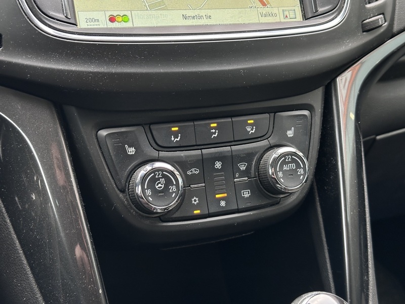 Opel Zafira vaihtoauto