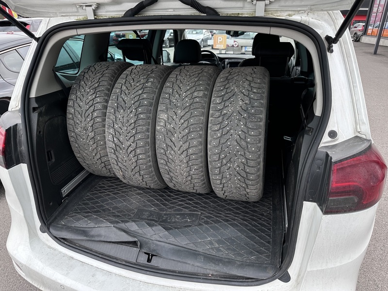 Opel Zafira vaihtoauto