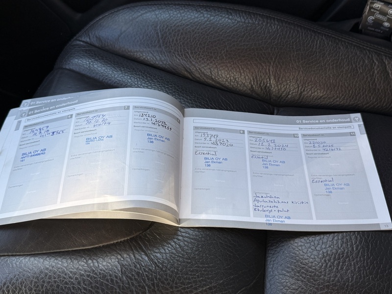 Volvo V60 vaihtoauto