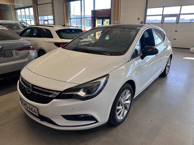 Opel Astra vaihtoauto