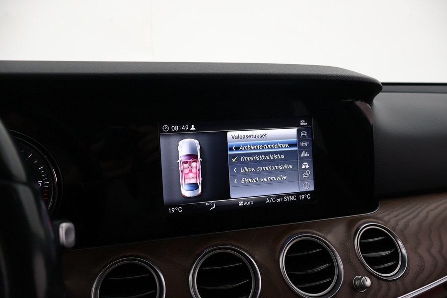 Mercedes-Benz E vaihtoauto