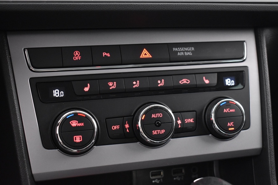 SEAT Leon ST vaihtoauto