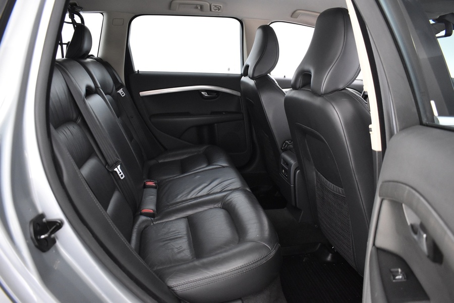 Volvo XC70 vaihtoauto