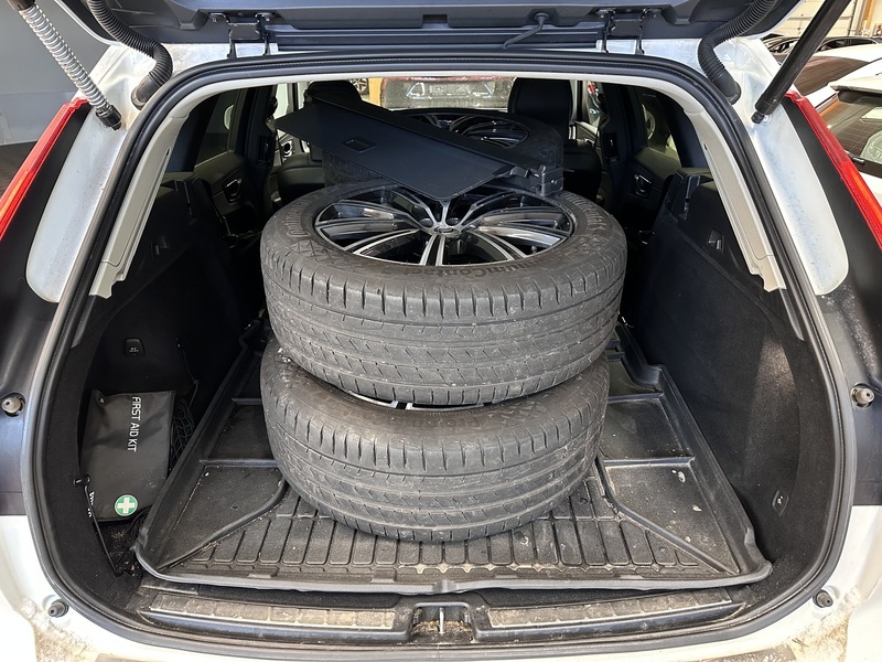 Volvo XC60 vaihtoauto