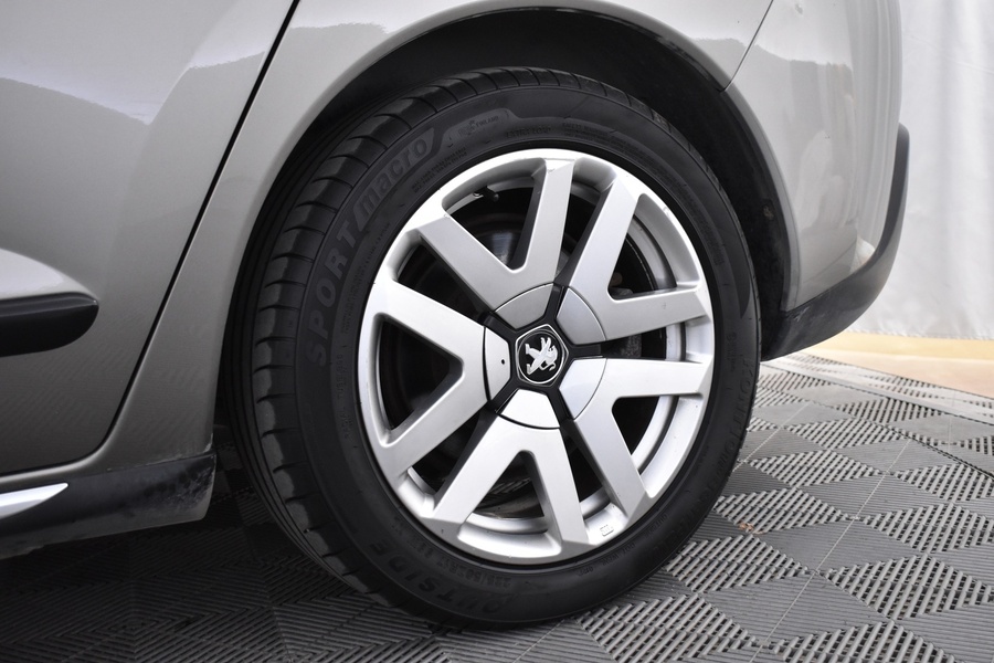 Peugeot 3008 vaihtoauto