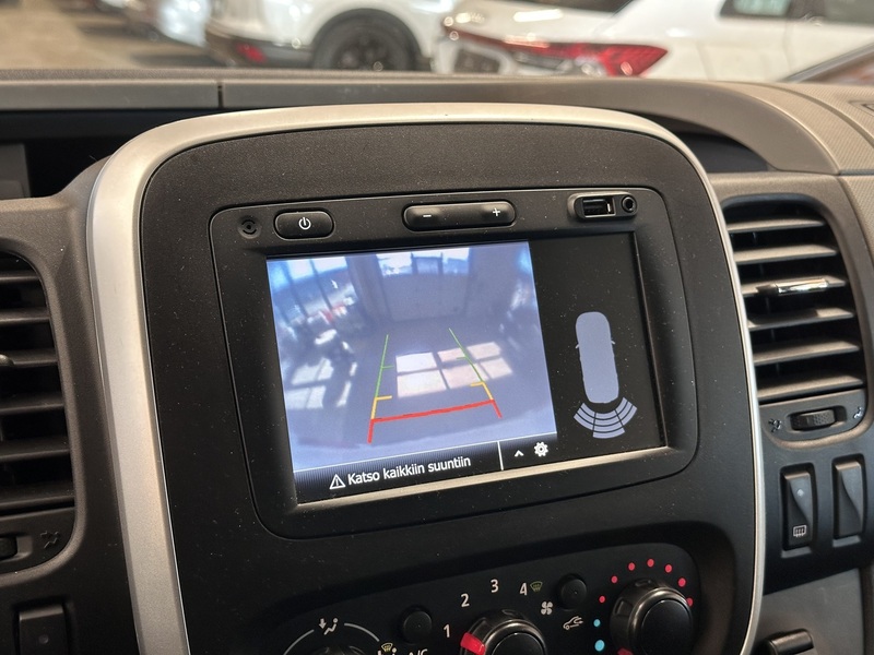 Nissan NV300 vaihtoauto