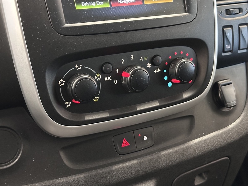 Nissan NV300 vaihtoauto