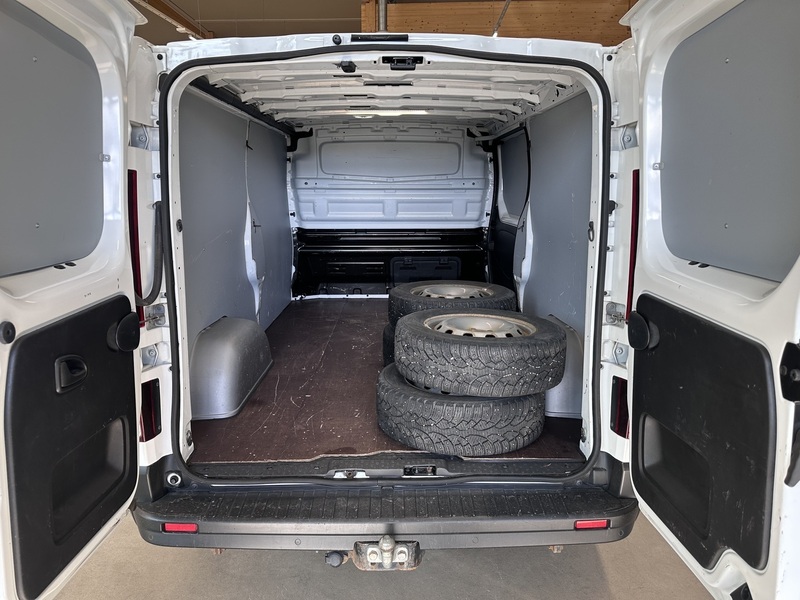 Nissan NV300 vaihtoauto