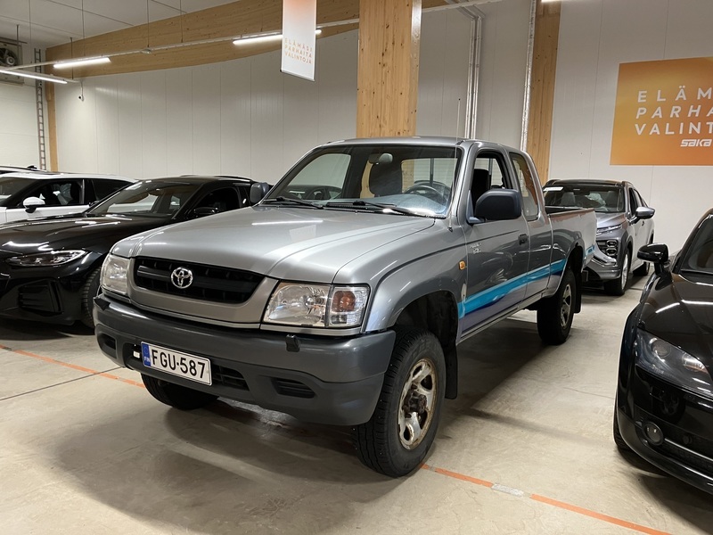 Toyota Hilux vaihtoauto