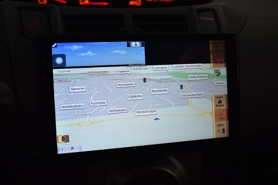 Toyota Yaris vaihtoauto