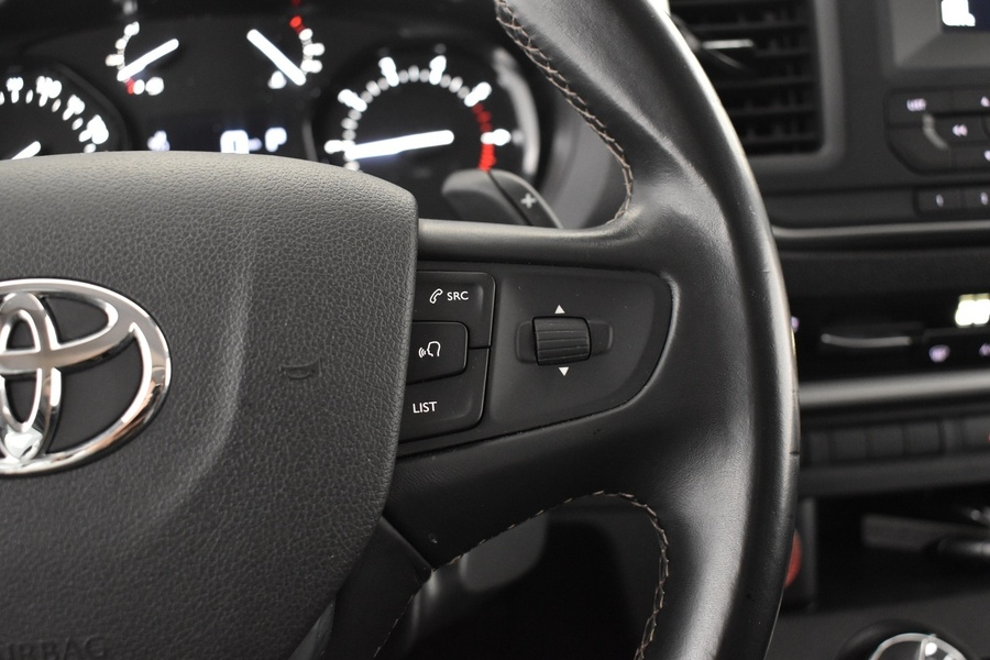 Toyota Proace Verso vaihtoauto