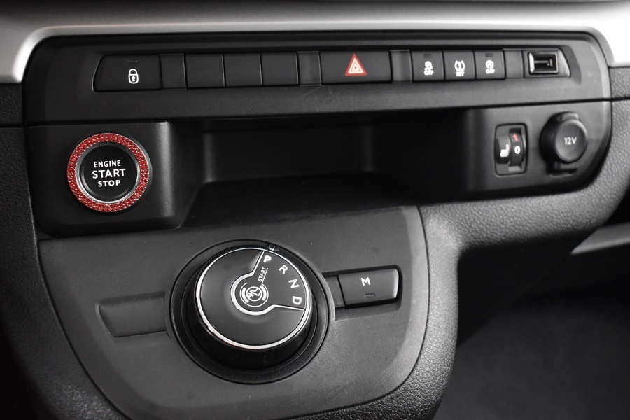 Toyota Proace Verso vaihtoauto