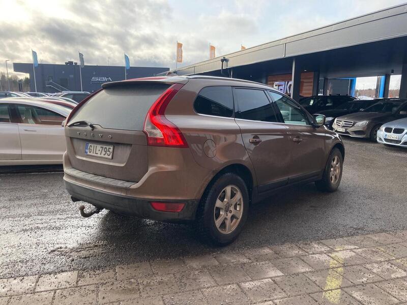 Volvo XC60 vaihtoauto