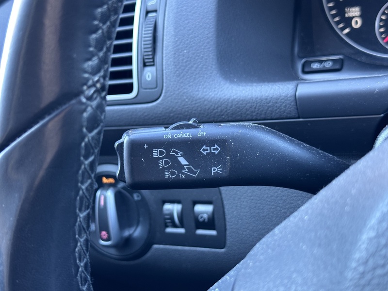 Volkswagen Touran vaihtoauto