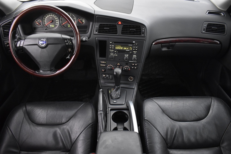 Volvo XC70 vaihtoauto