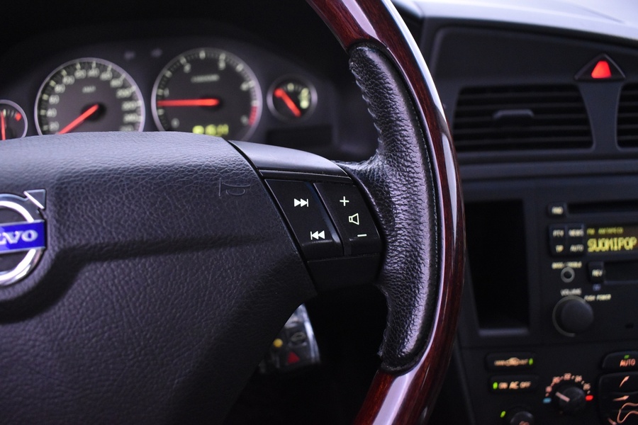 Volvo XC70 vaihtoauto