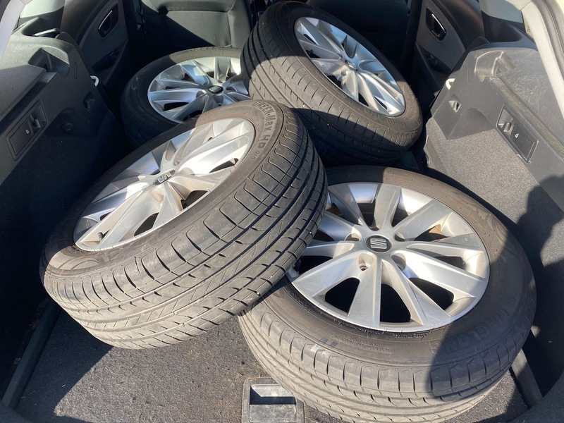 SEAT Leon ST vaihtoauto