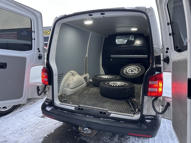 Volkswagen Transporter vaihtoauto