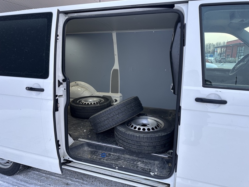 Volkswagen Transporter vaihtoauto