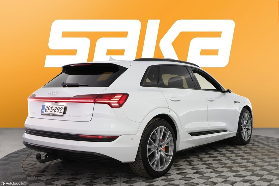 Audi e-tron vaihtoauto