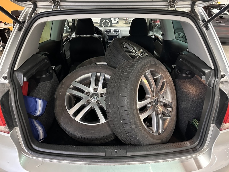 Volkswagen Golf vaihtoauto