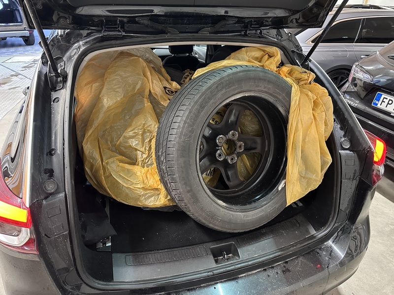 Opel Insignia vaihtoauto