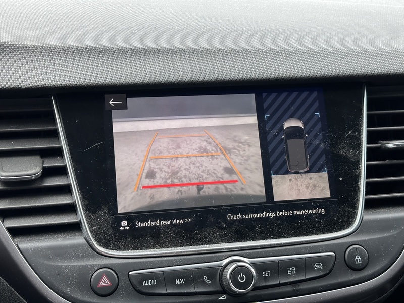 Opel Crossland X vaihtoauto