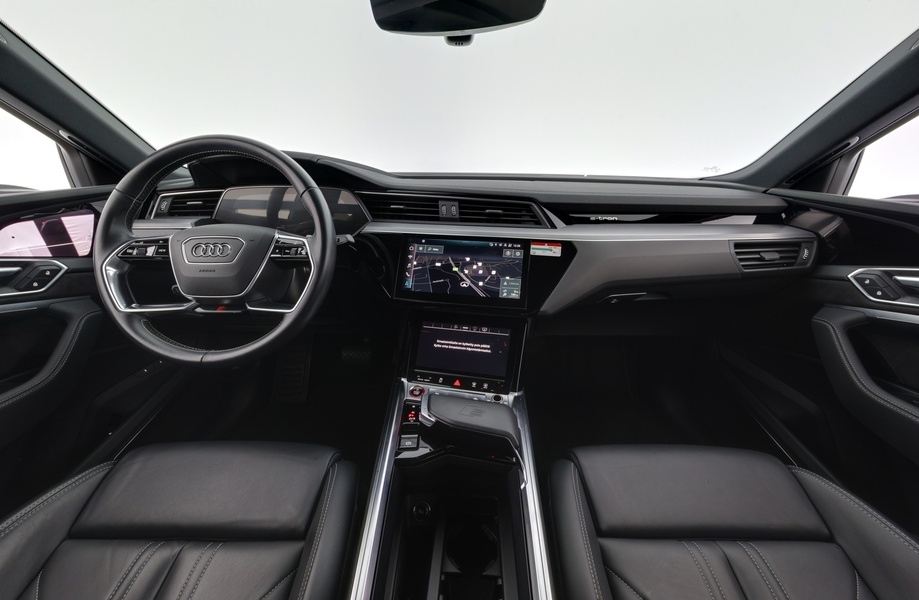 Audi e-tron vaihtoauto