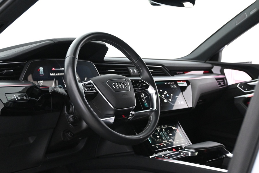 Audi e-tron vaihtoauto