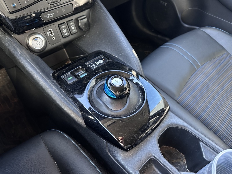 Nissan Leaf vaihtoauto