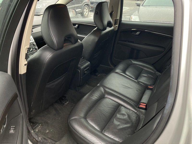 Volvo V70 vaihtoauto