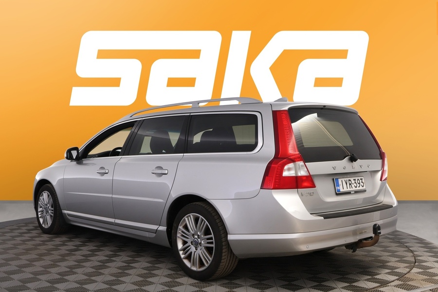 Volvo V70 vaihtoauto