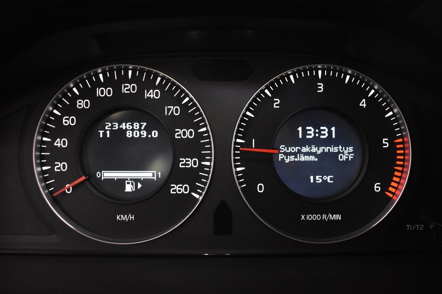 Volvo V70 vaihtoauto