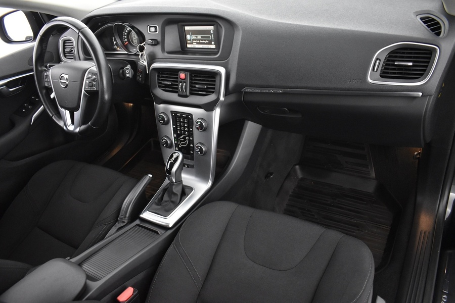 Volvo V40 Cross Country vaihtoauto