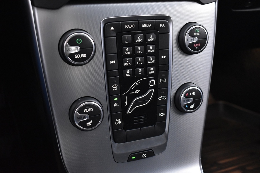 Volvo V40 Cross Country vaihtoauto