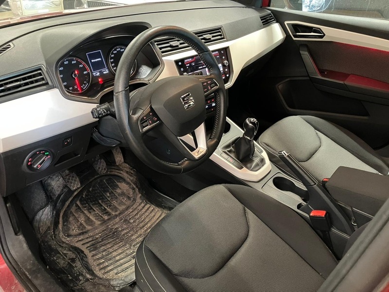 SEAT Arona vaihtoauto