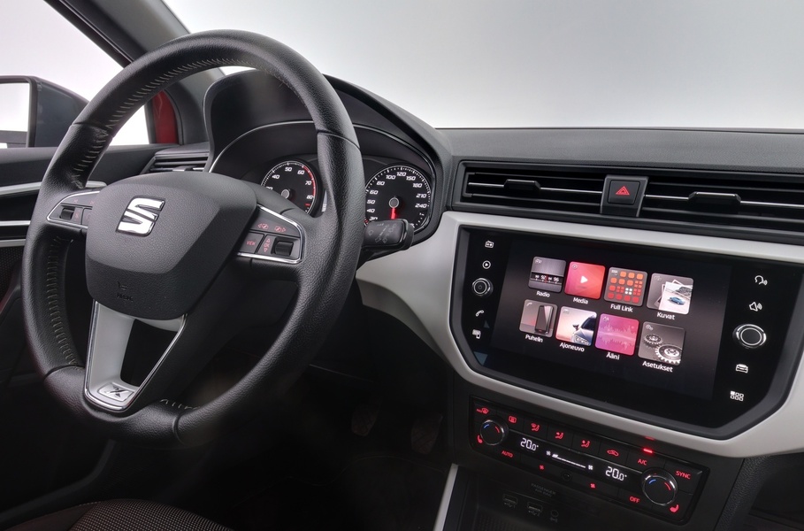 SEAT Arona vaihtoauto