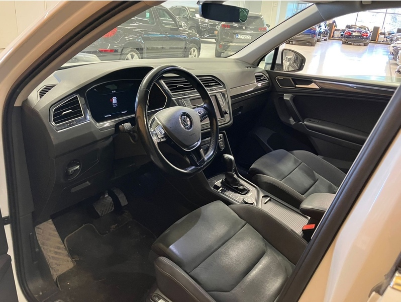 Volkswagen Tiguan vaihtoauto