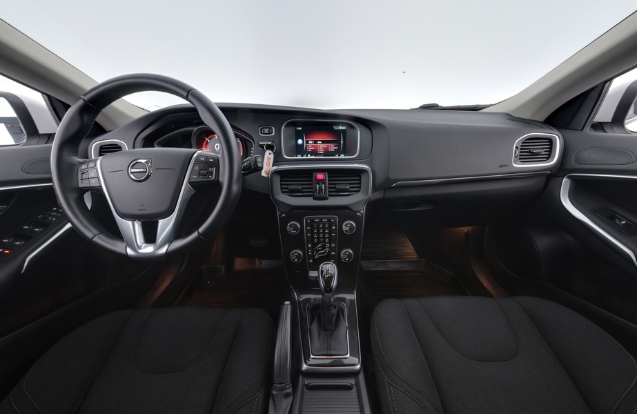 Volvo V40 vaihtoauto